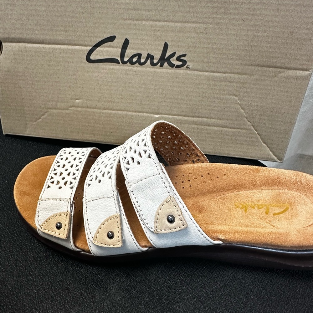 Clark Sandals - Picture 7 of 12